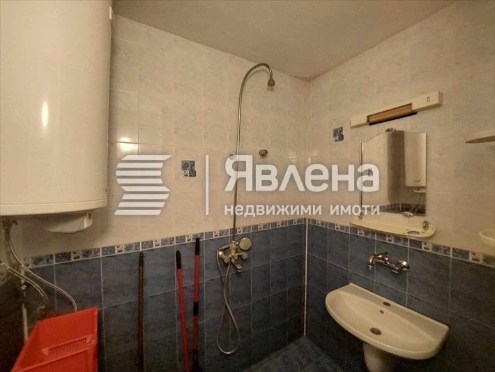 Продава се Тристаен апартамент в Ямбол, Център - 78 кв.м за 1475 €/кв.м - Снимка #11