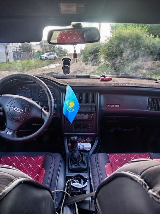 Продам ауди-80 б4