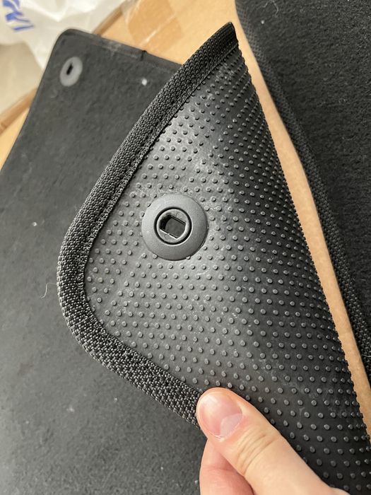 Продам авто коврики Kia Оптима