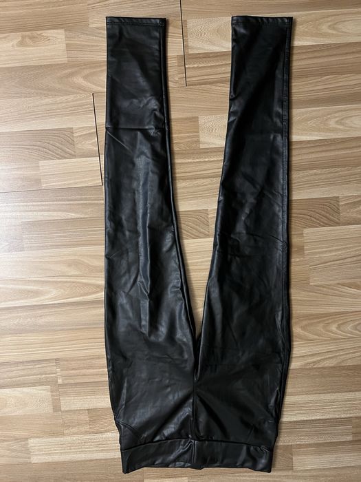 Женские брюки экокожа