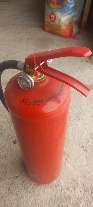 Продам огнетушители