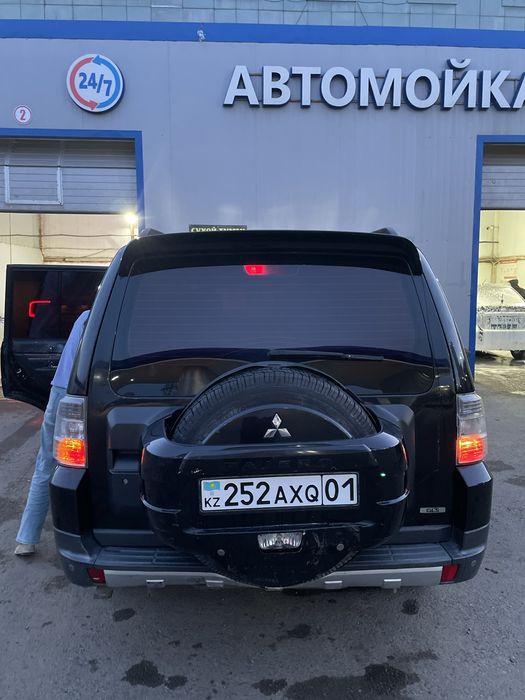 Mitsubishi Паджеро 4