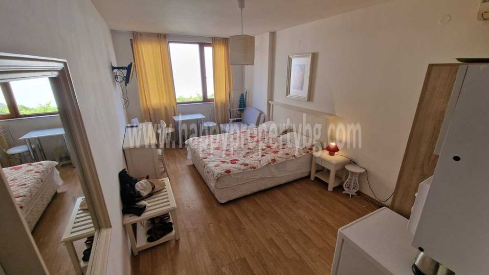 Продава се Едностаен апартамент в к.к. Слънчев бряг - 25 кв.м за 1580 €/кв.м - Снимка #3