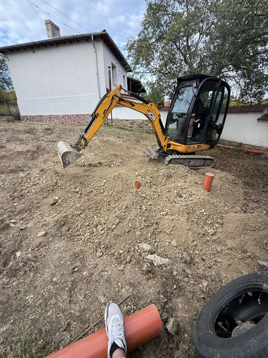 Услуги с багер и самосвал