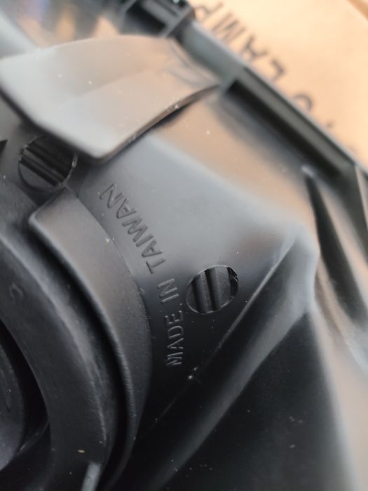 Раф 4 фара Тайвань депо