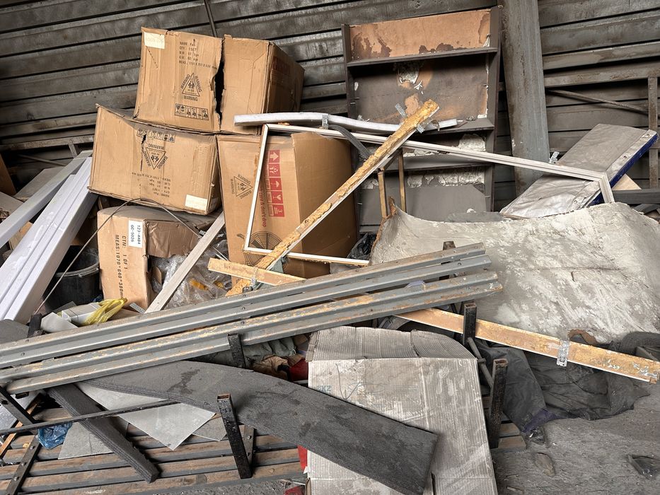 Агаштар тегин алып кетиниздер