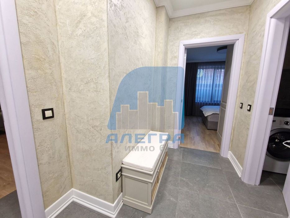 3-стаен в София-Хиподрума площ 120 цена 1250