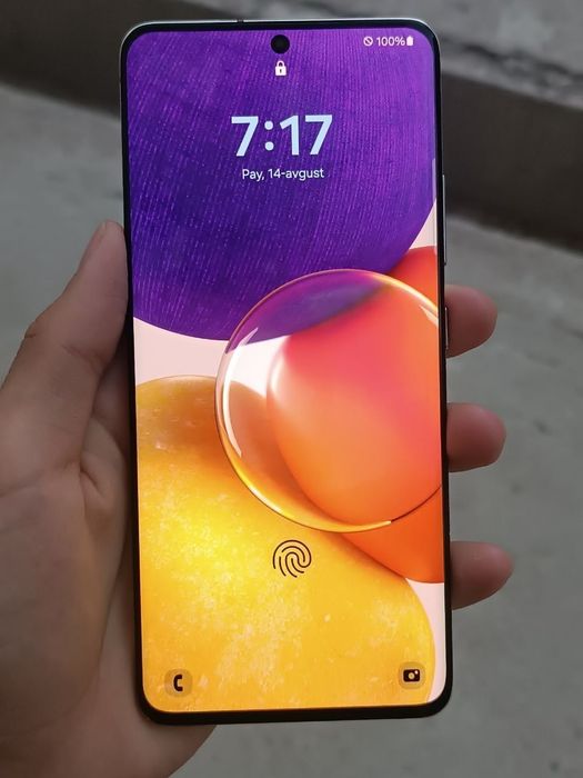 Galaxy a82  6/128