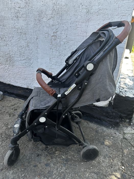 Продам детскую коляску