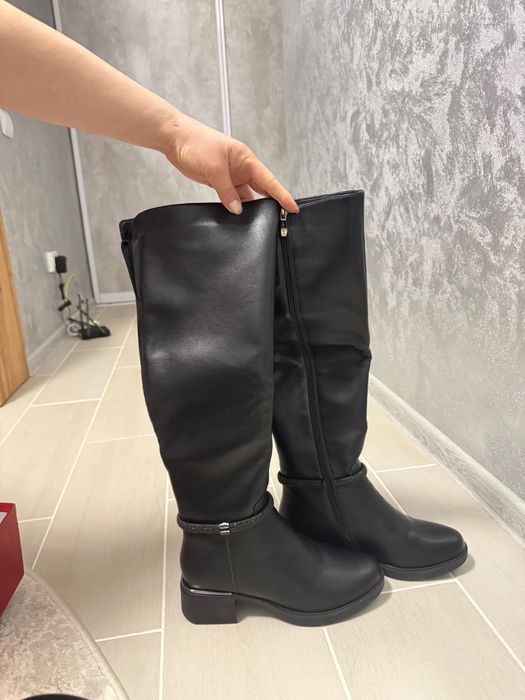 Продам ботфорты зимние