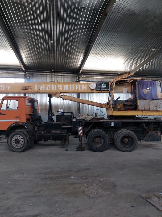 Автокран Галичанин 25 тонн