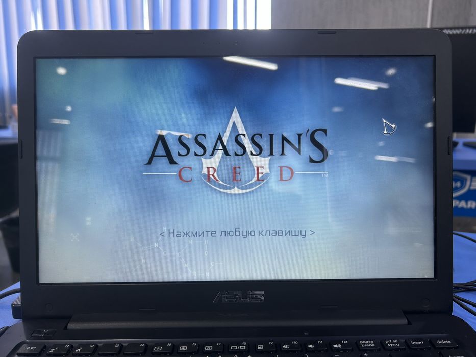 Ноутбук Asus 14” диагональ