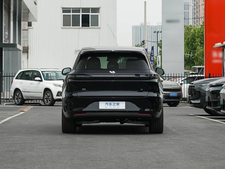 Lixiang L6 PRO 2026 рестайлинг в наличии