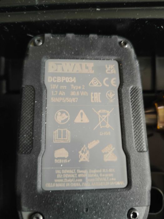 Винтоверт De Walt  DCD 800