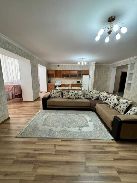 Продам 2х комн Батыс ЖК Саулет Курылыс