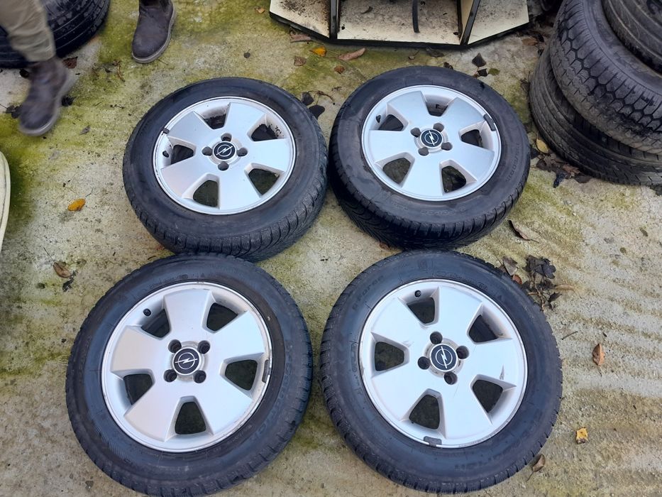 Jante aliaj Roti iarna Opel Astra G H Corsa D Meriva combo 195 60 R15