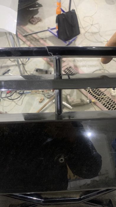 Продам решетку радиатора