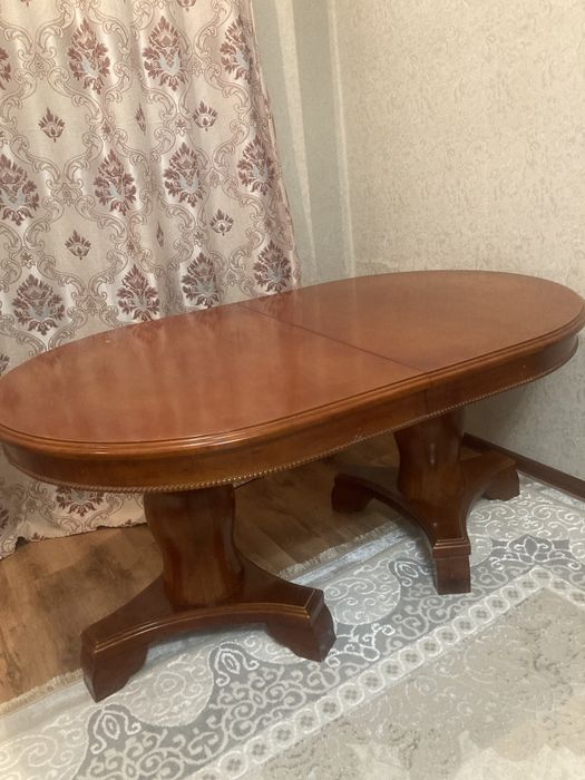 Красивая мебель из дерева