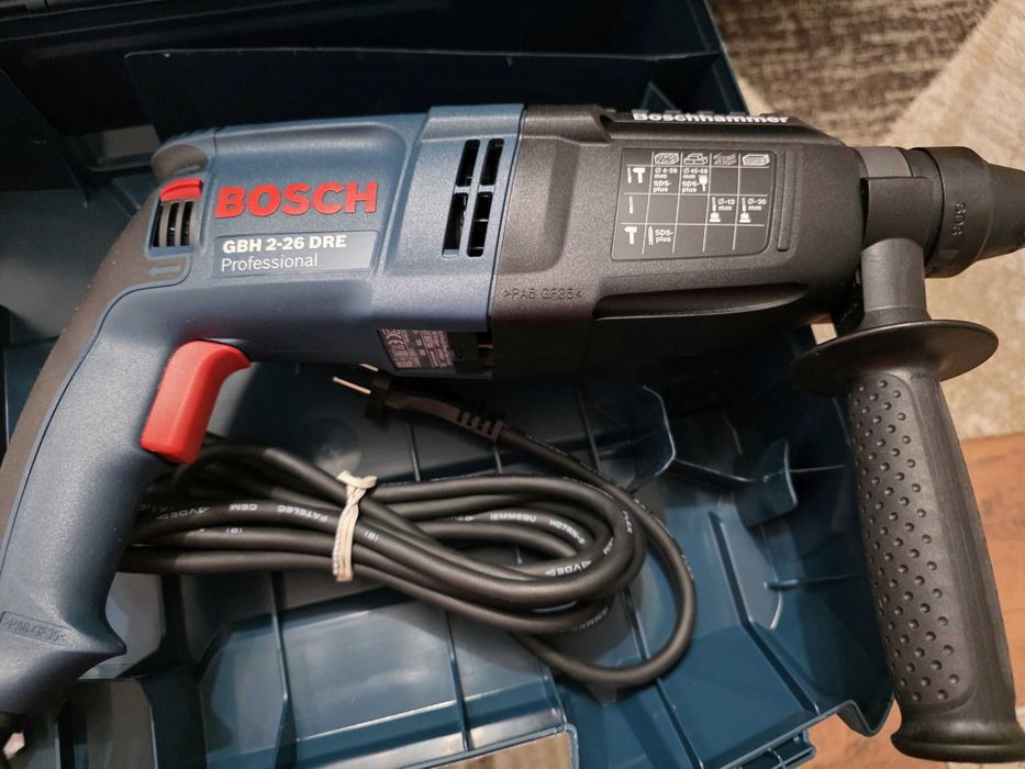 BOSCH GBH 2-26 DRE - 36 м. гаранция, чисто нов. Made in Germany