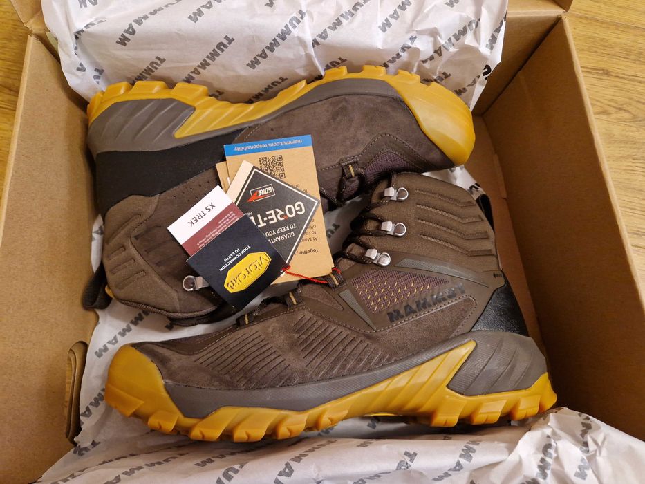 Ghete, bocanci Mammut Goretex, munte, tura, drumetie, iarna