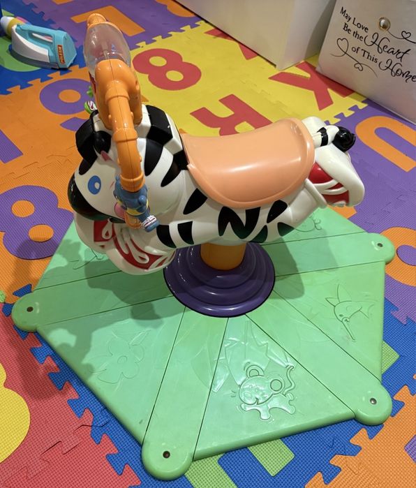 Fisher price родео зебра