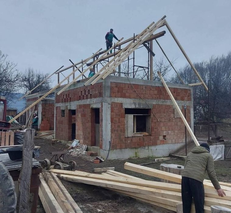 Acoperisuri, Dulgheri Mansardări, 
Tiglă metalică, reparații Acoperisu