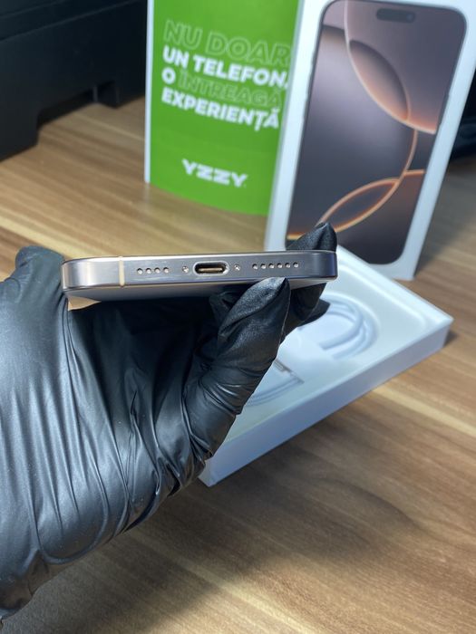 iPhone 16 Pro Max • 256 GB • Desert Titanium