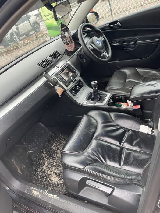 Dezmembrez passat b6 2010 euro 5 CBD