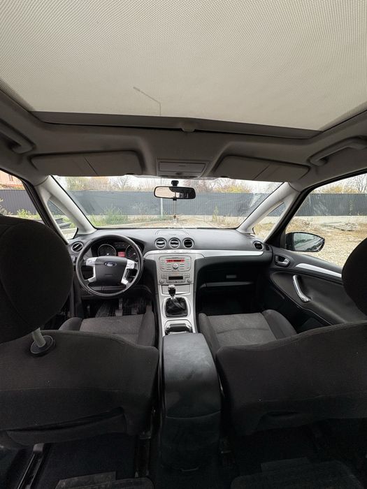 Vând urgant Ford S Max