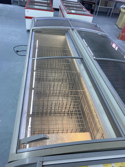 Бонета морозильник ларь витрина