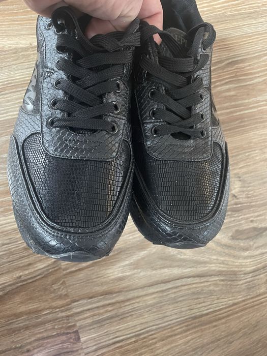 Сникърси дамски Replay