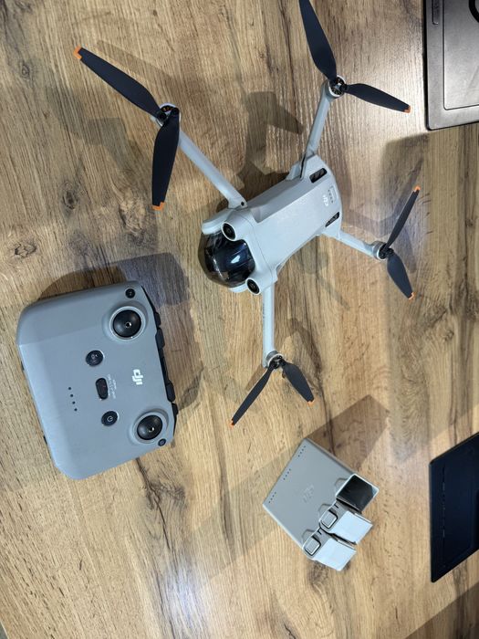 Dji mini 3 pro fly more combo