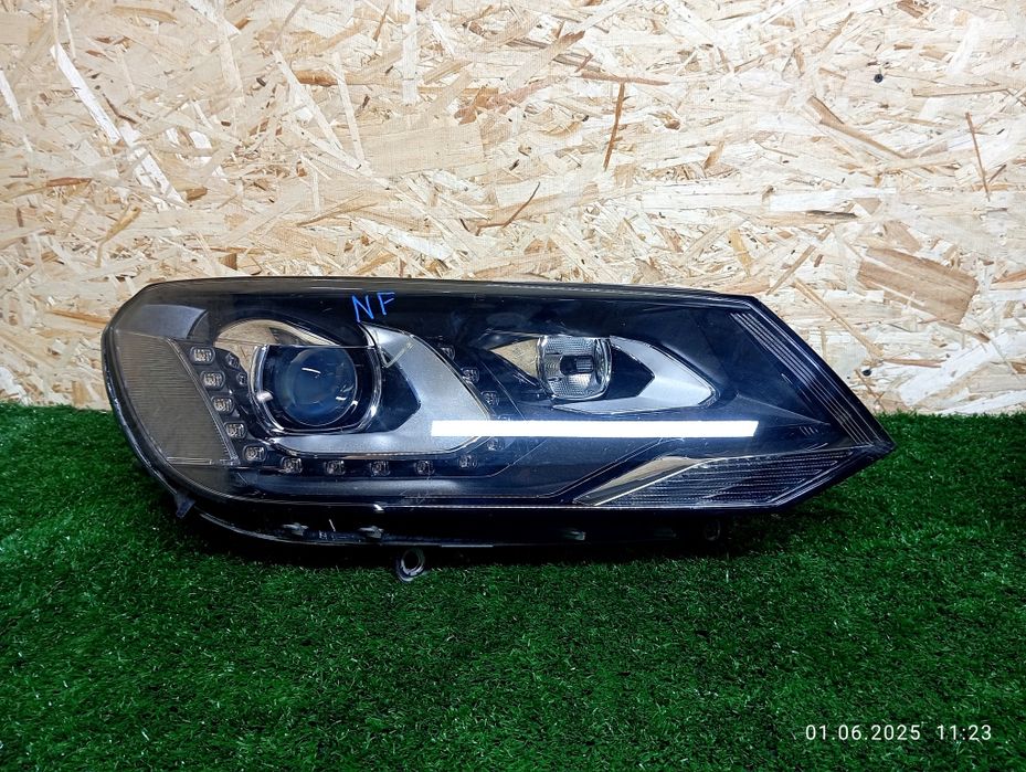 Фары Volkswagen Touareg NF