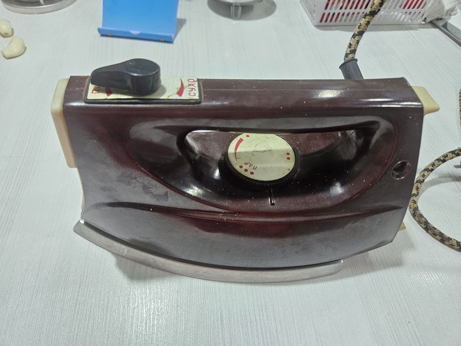 Утюг продам не дорого