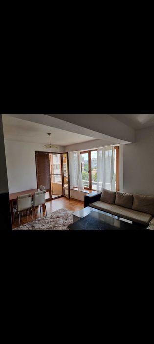 Дава се под наем Тристаен апартамент в Разград, Център - 95 кв.м за 348.84 € - Снимка #9