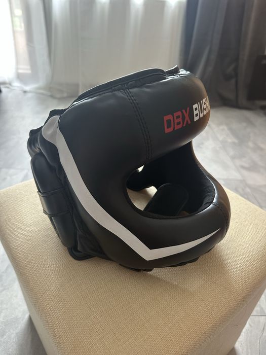 Боксова каска DBX Bushido