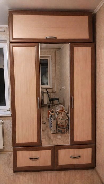 Продам шкаф в отлично состоянии 20000