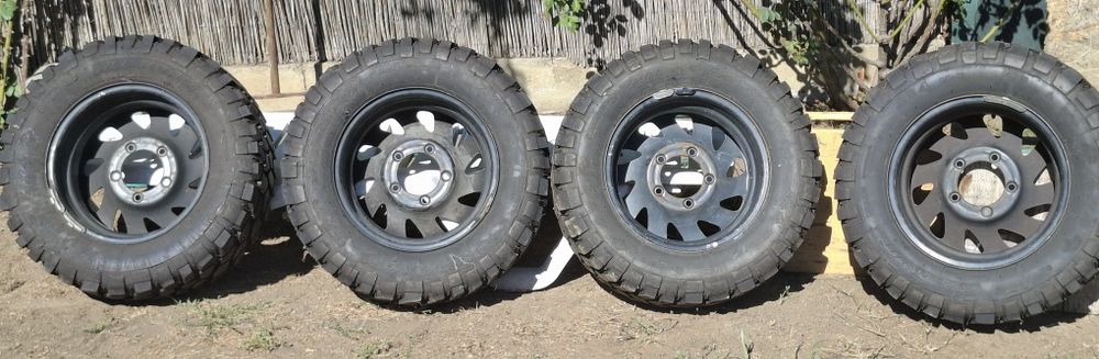 Set 4 Roti Off-Road Suzuki Jimny / Vitara 205/70 R15 Lemmerz + Barbier