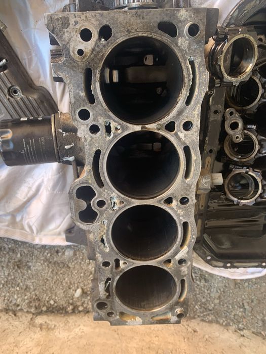 Карина Е двигатель на запчасти 1.8