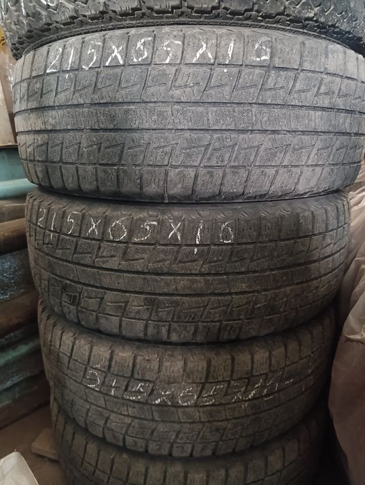 215/65/16 продам комплект шин
