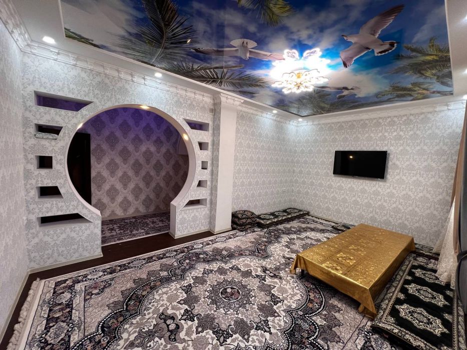 Манеж, RANCH Universiteti янда 3 хонали ЛЮКС квартира ИЖАРАГА