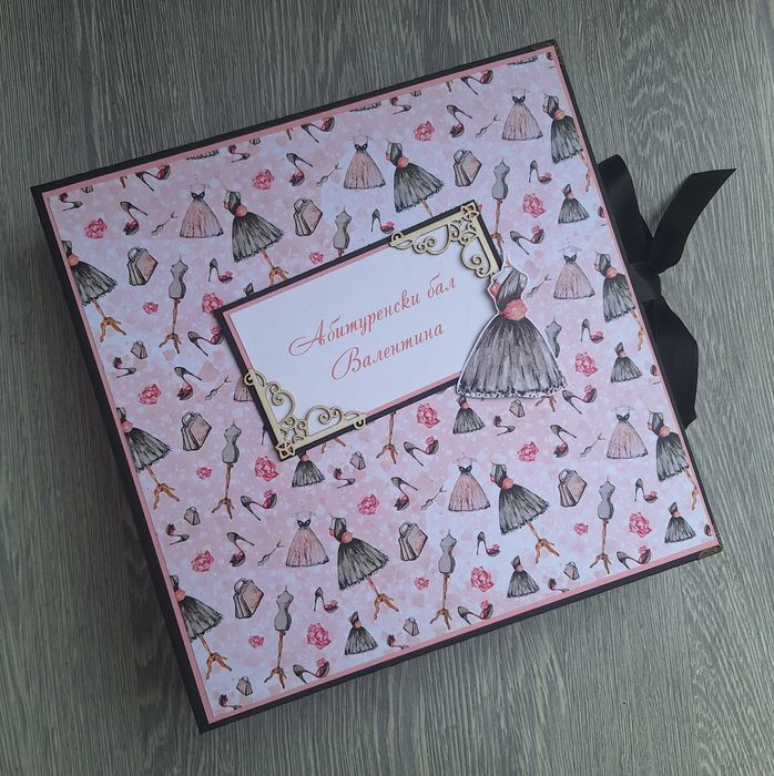 Скрапбук албум в черно и розово, ръчна изработка /23.18