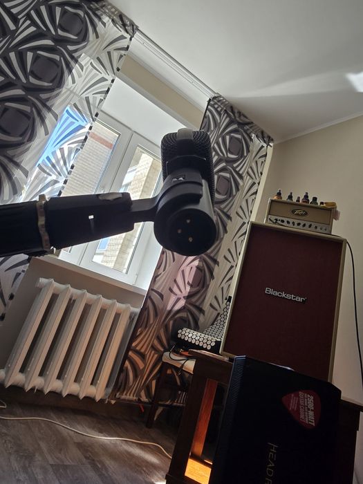 Продам микрофон Sennheiser E906