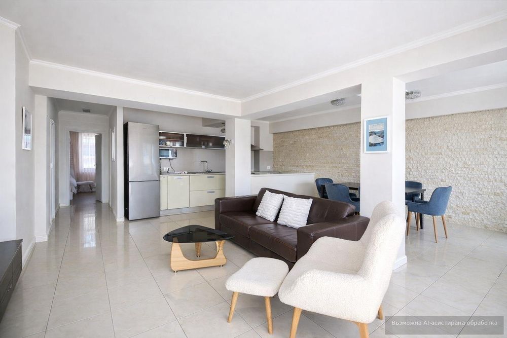Дава се под наем Тристаен апартамент в Пловдив, Център - 100 кв.м за 598.23 € - Снимка #1