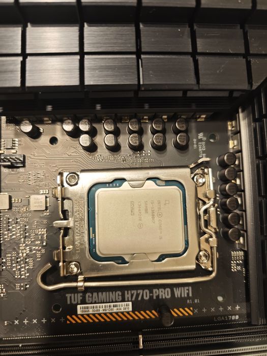 Дъно Asus tuf h770 pro wi-fi, CPU i5 13600KF, ram G.SKILL 32GB