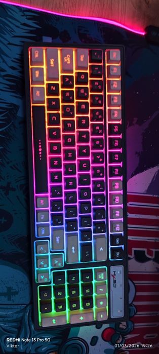 Безжична клавиатура 100% rgb