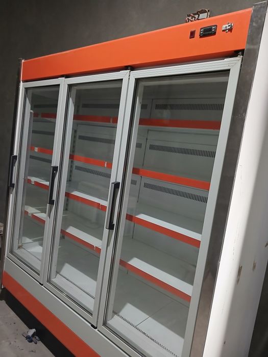 Ветрина халадилник