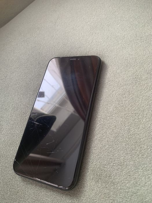 Продаётся Iphone XR 64gb