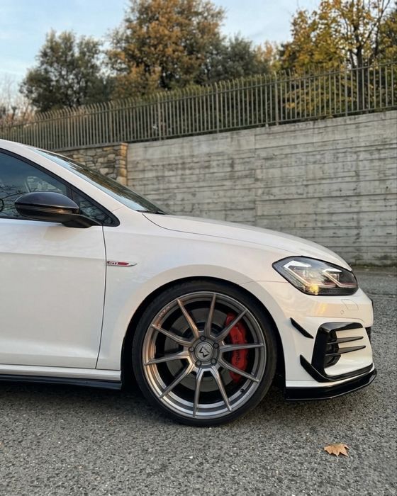 Добавка за предна броня/Сплитери Volkswagen Golf 7/7.5 GTI/GTD MK7 (2012-2020)