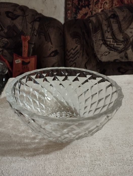 Вазы стеклянные продам